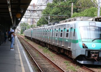 Linhas de trens de SP têm menos falhas após investimentos, diz empresa