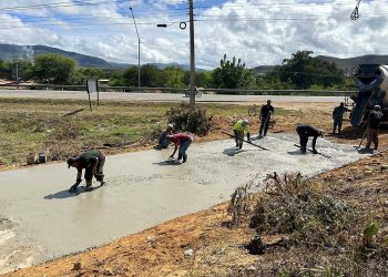 Prefeitura segue com pavimentação e contempla novas vias públicas dos bairros KM 4, São Judas Tadeu e Parque das Algarobas