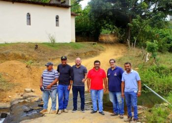 Prefeitura de Ubaíra faz visita para início de obra de ponte na divisa com Jiquiriçá