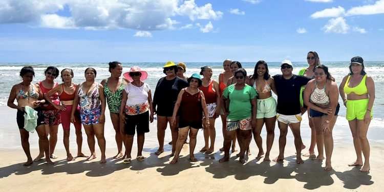 Prefeitura de Jequié promove ação integrativa às pessoas idosas assistidas pelo CRAS Baixa do Bonfim