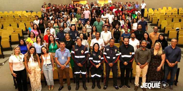 Prefeitura de Jequié promove solenidade de acolhimento dos novos colaboradores convocados no Processo Seletivo da Saúde