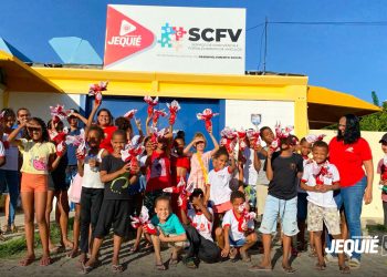 Prefeitura de Jequié promove eventos de integração com entrega de ovos de chocolate às crianças e adolescentes atendidas pelos CRAS
