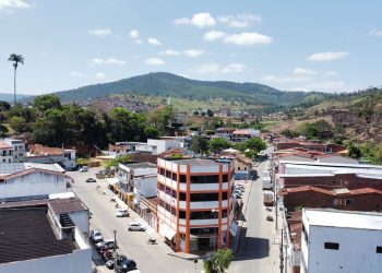 Contas de Ubaíra e mais 8 prefeituras são aprovadas pelos Conselheiros do TCM