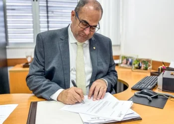 Deputado Hassan solicita pavimentação asfáltica para Bom Jesus da Serra