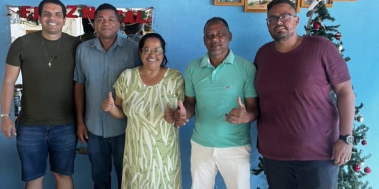 Grupo de vereadores eleitos de Aiquara define nomes para chapa à presidência da Câmara Municipal