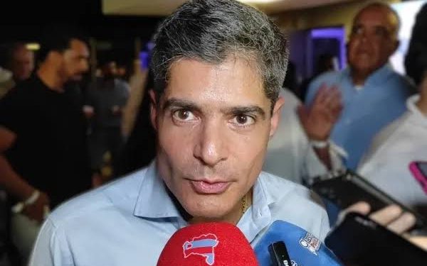 “Vamos pedir ao povo de Jequié que compreenda”, afirma ACM Neto ao lançar Ze Cocá 2026