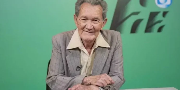 Morre Léo Batista, Ícone do Jornalismo Esportivo Nacional, Aos 92 Anos