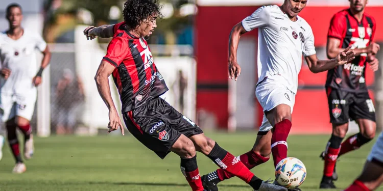 Vitória empata com Jacuipense e se mantém na liderança do Baianão