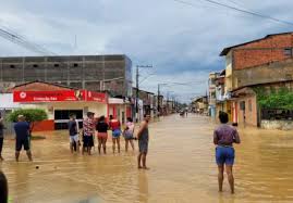Defesa Civil registra ocorrências em 65 municípios devido às fortes chuvas na Bahia