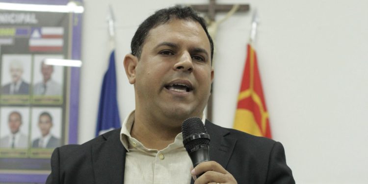 Administração do prefeito Neném Rabelo renegocia dívidas milionárias herdadas da gestão anterior e devolve credibilidade ao município