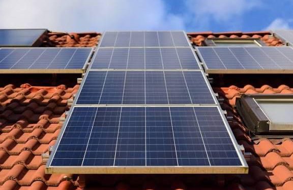 Diretora de Tributos esclarece sobre fake News da cobrança de energia solar em Jequié